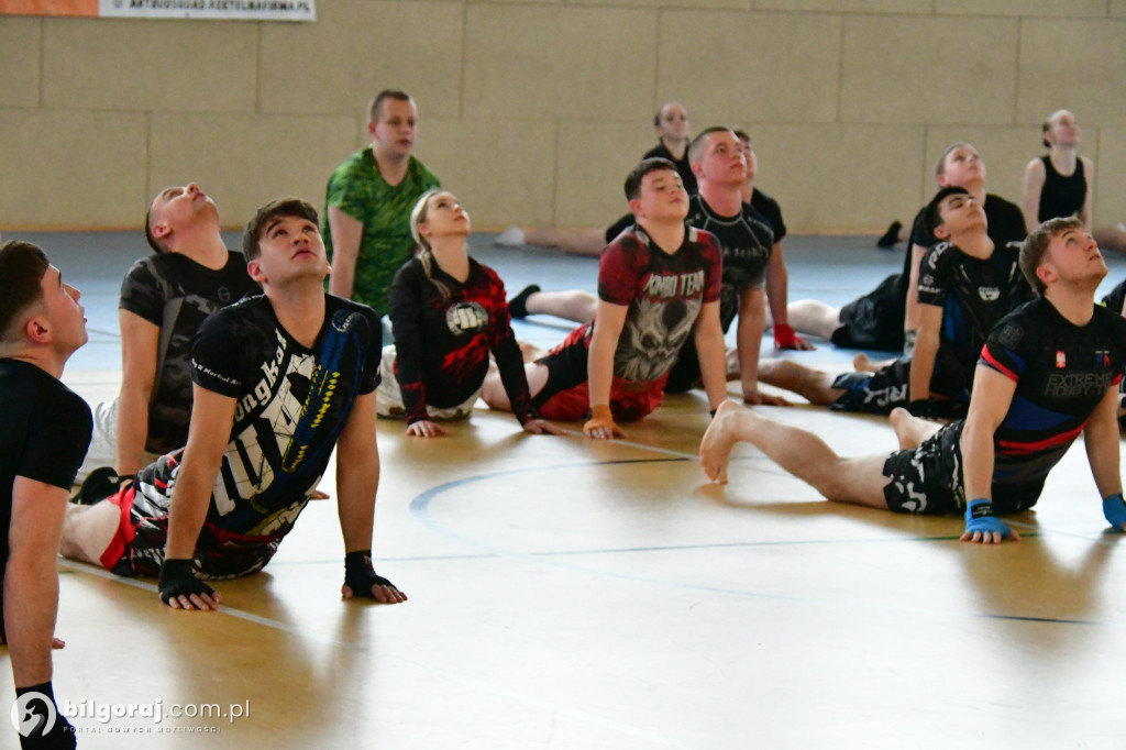 „Polski Zombi” na hali ZSBiO. Lekcja kickboxingu od legendy sportów walki