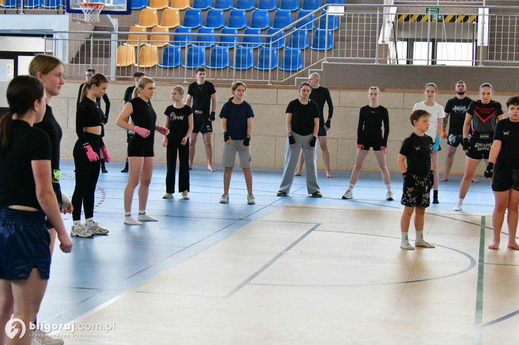 „Polski Zombi” na hali ZSBiO. Lekcja kickboxingu od legendy sportów walki
