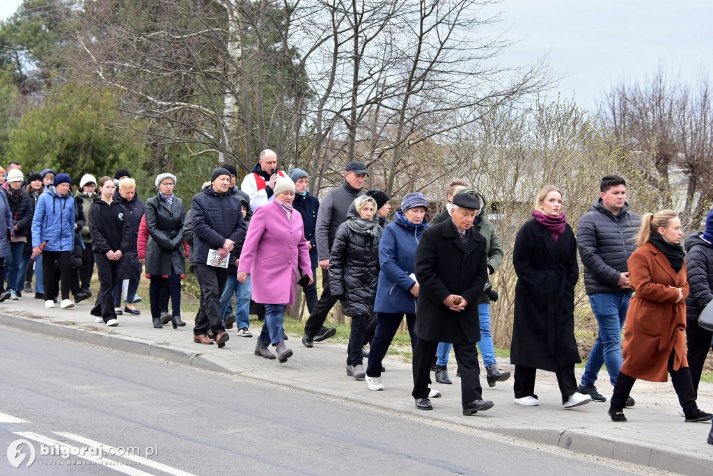 Śladami cierpienia i nadziei. Relacja z nabożeństwa pasyjnego w Soli