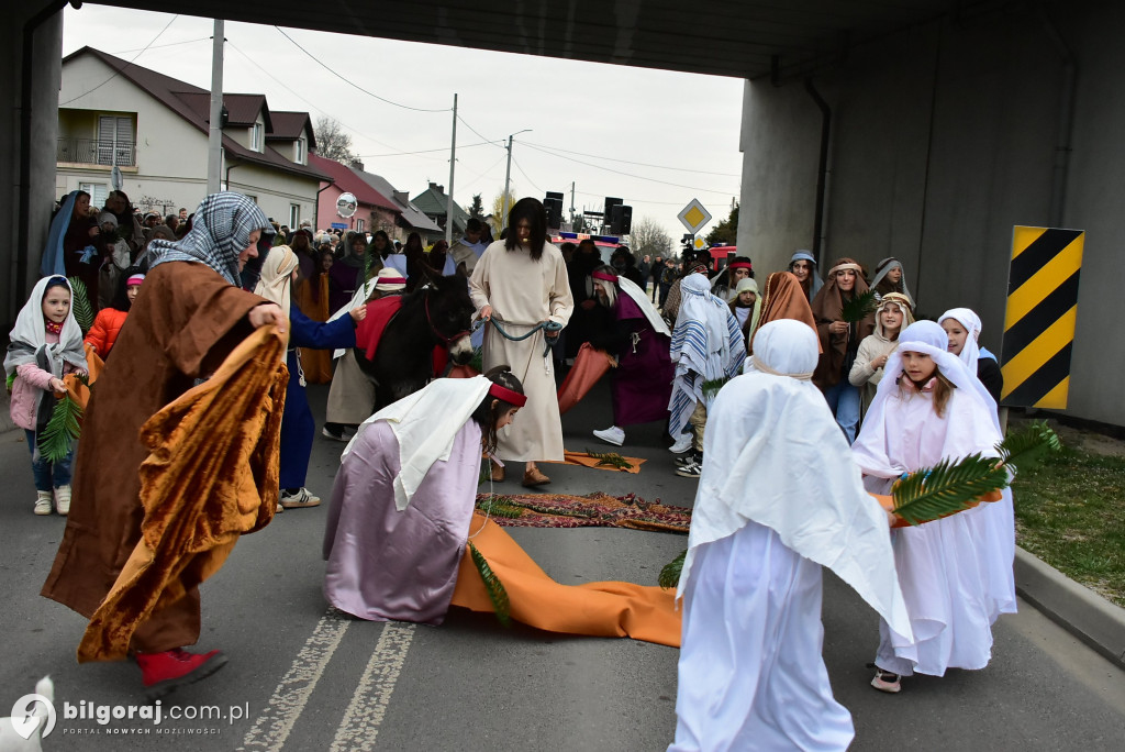 Misterium, które kruszy serca. Wielka inscenizacja religijna w Tereszpolu