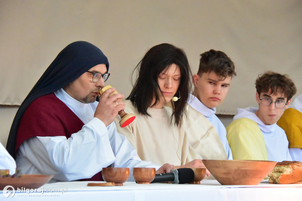 Misterium, które kruszy serca. Wielka inscenizacja religijna w Tereszpolu