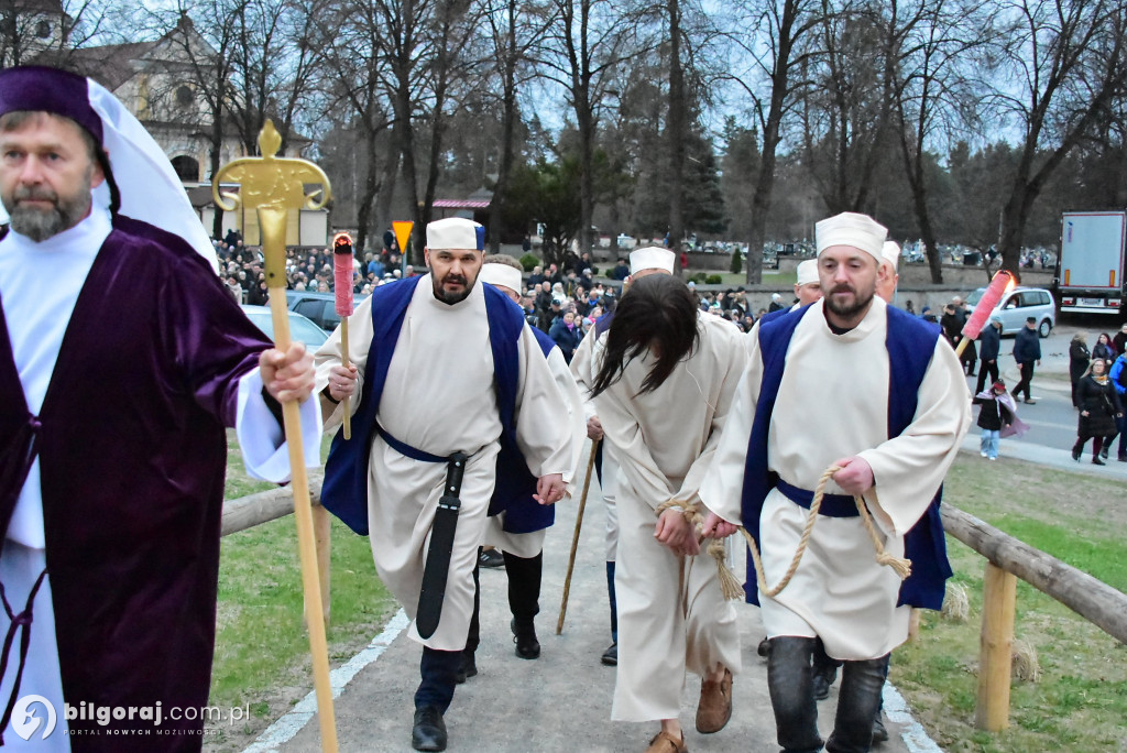 Misterium, które kruszy serca. Wielka inscenizacja religijna w Tereszpolu
