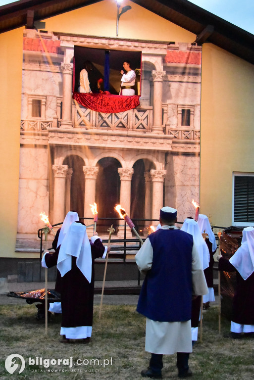 Misterium, które kruszy serca. Wielka inscenizacja religijna w Tereszpolu