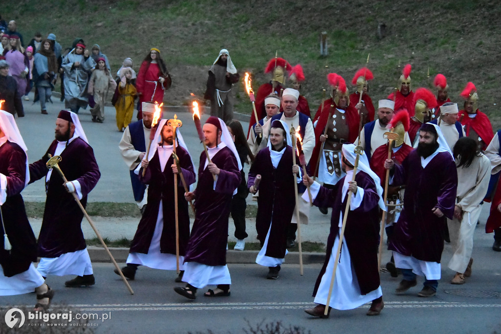 Misterium, które kruszy serca. Wielka inscenizacja religijna w Tereszpolu