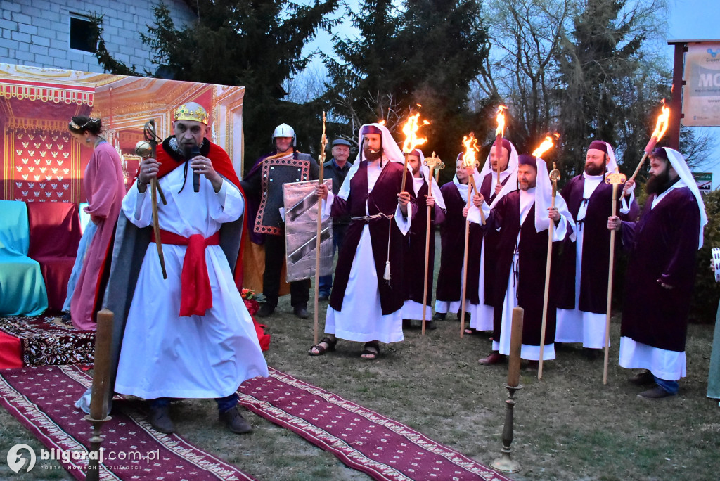 Misterium, które kruszy serca. Wielka inscenizacja religijna w Tereszpolu