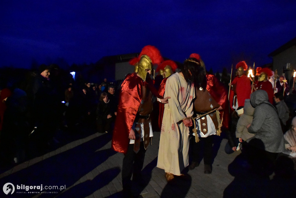 Misterium, które kruszy serca. Wielka inscenizacja religijna w Tereszpolu