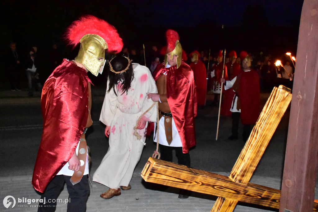 Misterium, które kruszy serca. Wielka inscenizacja religijna w Tereszpolu