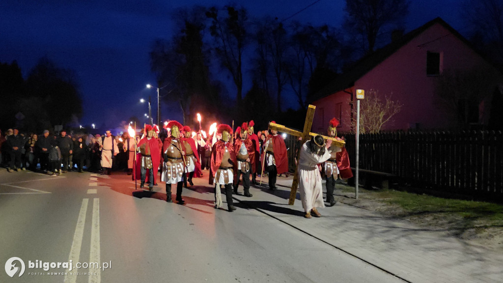 Misterium, które kruszy serca. Wielka inscenizacja religijna w Tereszpolu