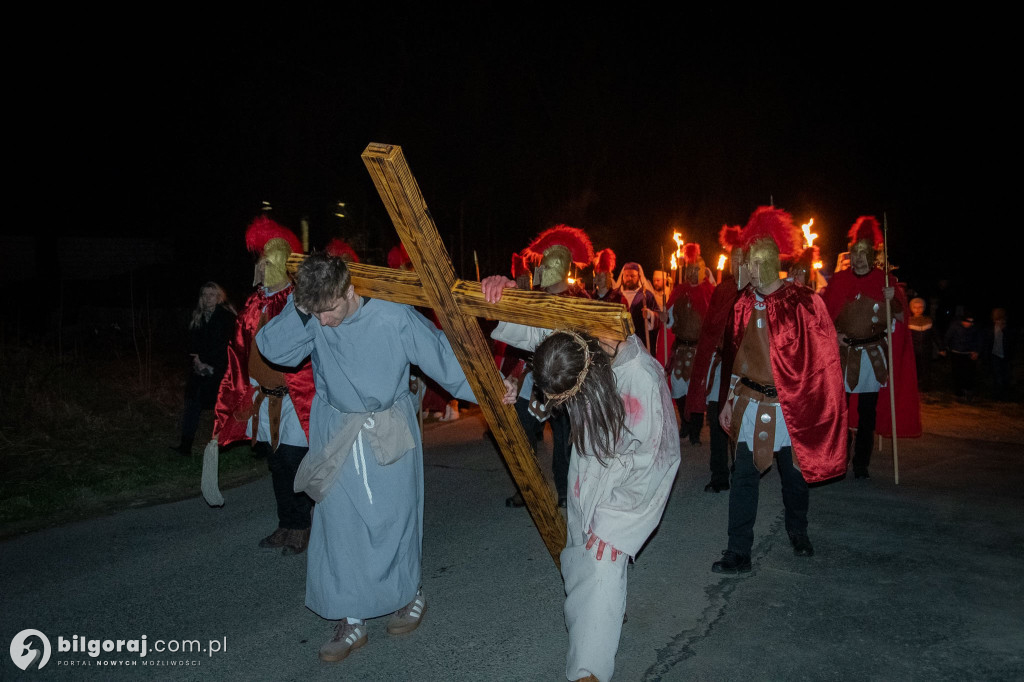 Misterium, które kruszy serca. Wielka inscenizacja religijna w Tereszpolu
