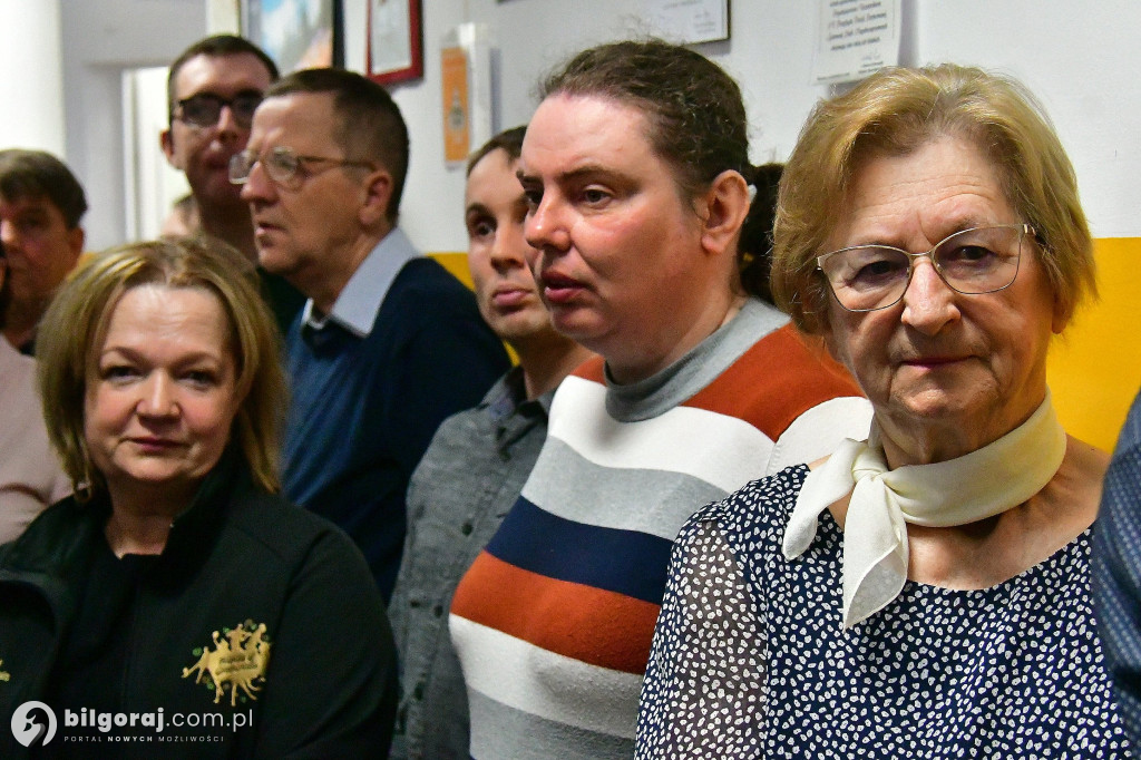 Wielkanocna radość w WTZ Biszcza. Lekcja pokory i serca od osób niepełnosprawnych