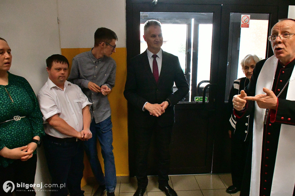 Wielkanocna radość w WTZ Biszcza. Lekcja pokory i serca od osób niepełnosprawnych