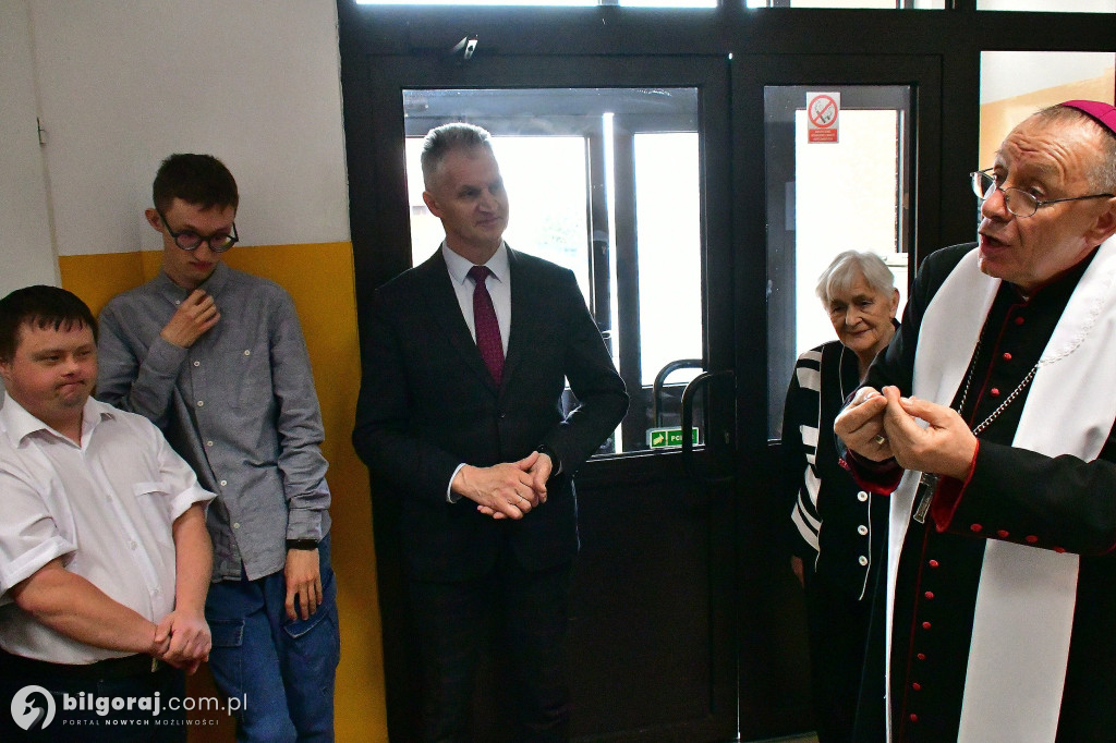 Wielkanocna radość w WTZ Biszcza. Lekcja pokory i serca od osób niepełnosprawnych