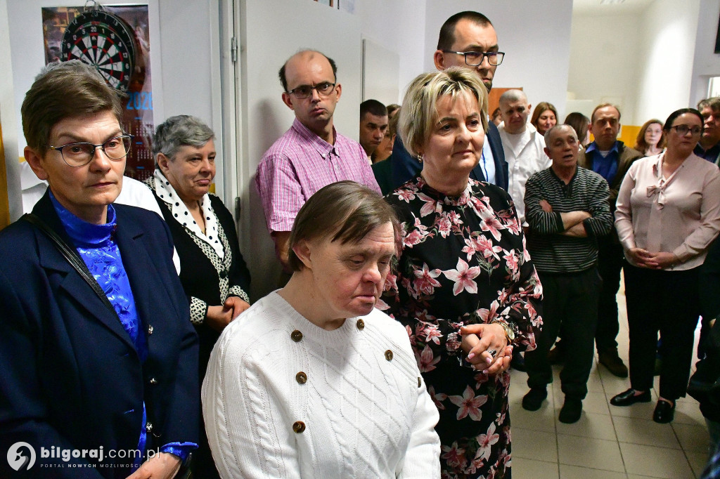 Wielkanocna radość w WTZ Biszcza. Lekcja pokory i serca od osób niepełnosprawnych