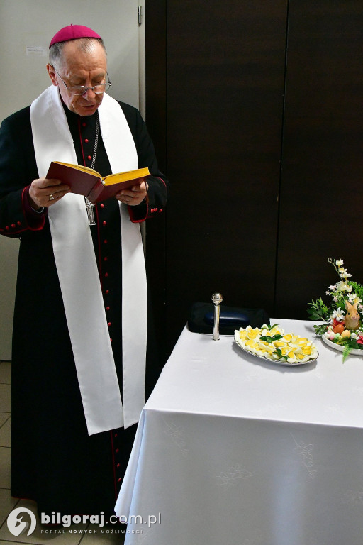 Wielkanocna radość w WTZ Biszcza. Lekcja pokory i serca od osób niepełnosprawnych