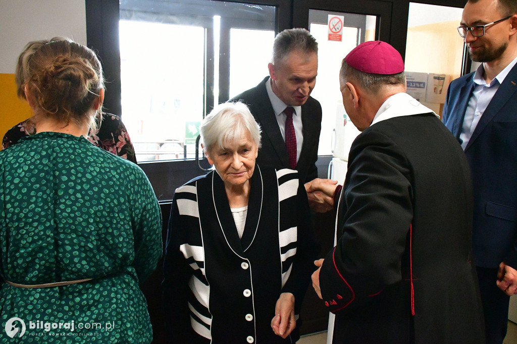 Wielkanocna radość w WTZ Biszcza. Lekcja pokory i serca od osób niepełnosprawnych