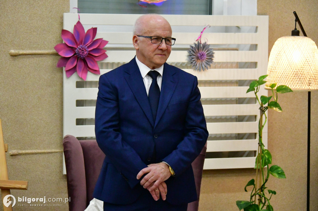 Koniec pewnej epoki. Marian Łosiewicz odchodzi na emeryturę po 36 latach w Wiosce SOS