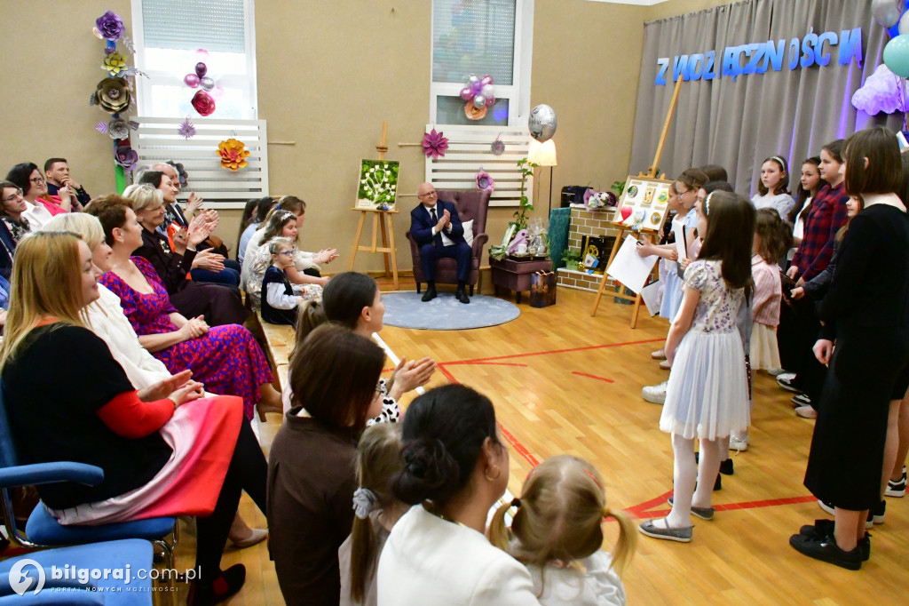 Koniec pewnej epoki. Marian Łosiewicz odchodzi na emeryturę po 36 latach w Wiosce SOS