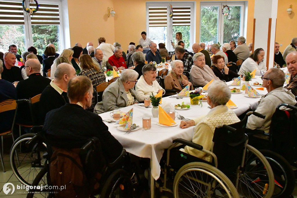 Wielkanocna radość w DPS dla Kombatantów w Biłgoraju