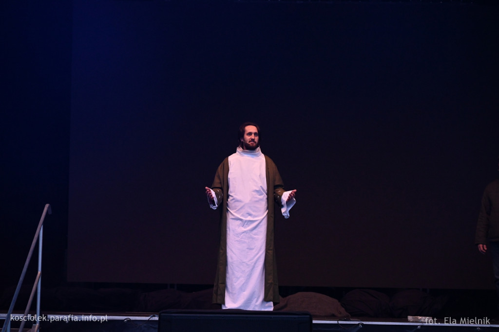 Misterium w Biłgoraju już jutro! Aktorzy i technicy dopięli wszystko na ostatni guzik