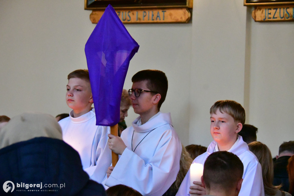 „Oto człowiek”… Oto wasz Król - Wielki Piątek