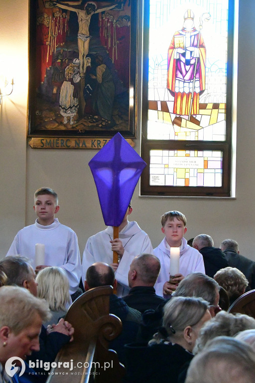 „Oto człowiek”… Oto wasz Król - Wielki Piątek