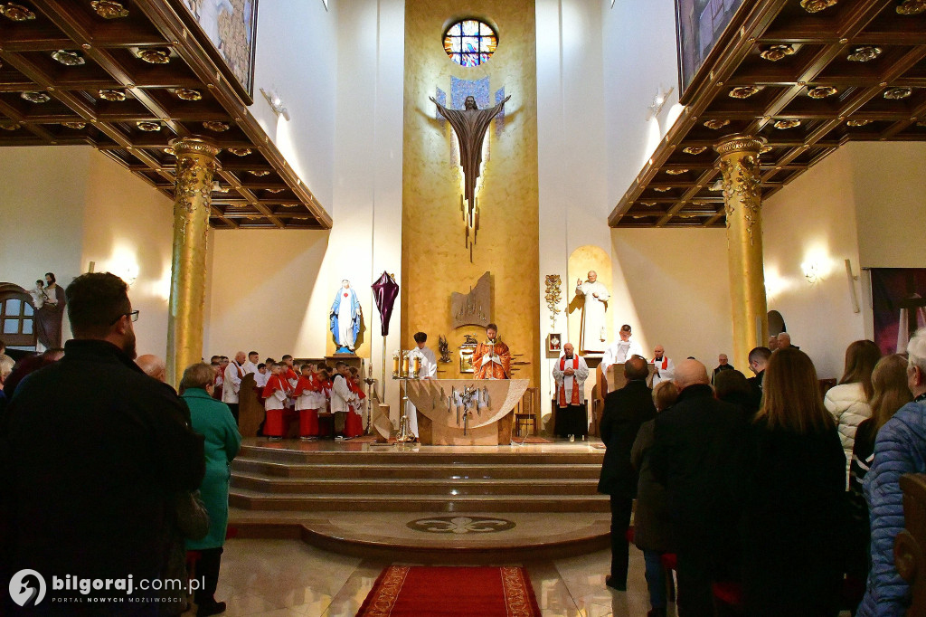 „Oto człowiek”… Oto wasz Król - Wielki Piątek
