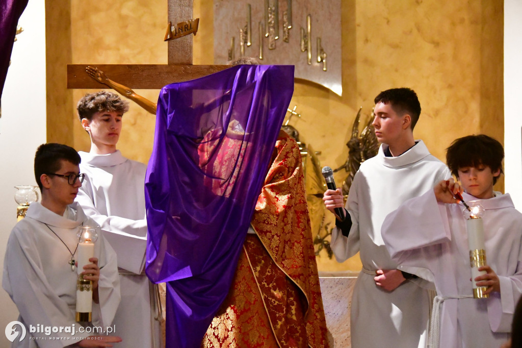 „Oto człowiek”… Oto wasz Król - Wielki Piątek