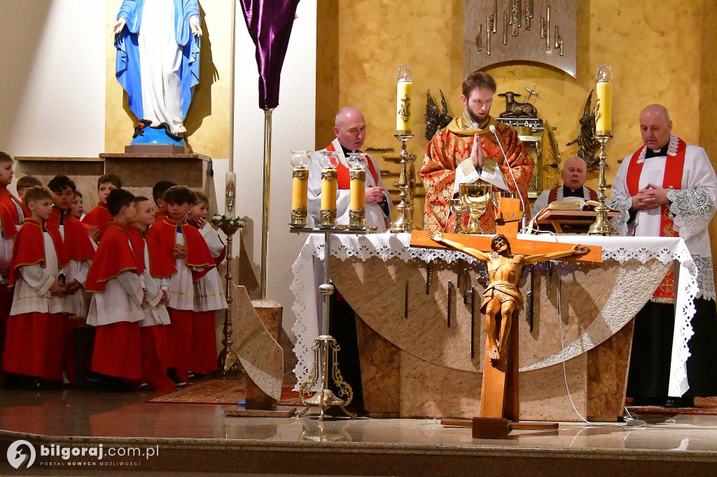 „Oto człowiek”… Oto wasz Król - Wielki Piątek