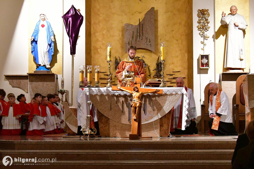 „Oto człowiek”… Oto wasz Król - Wielki Piątek