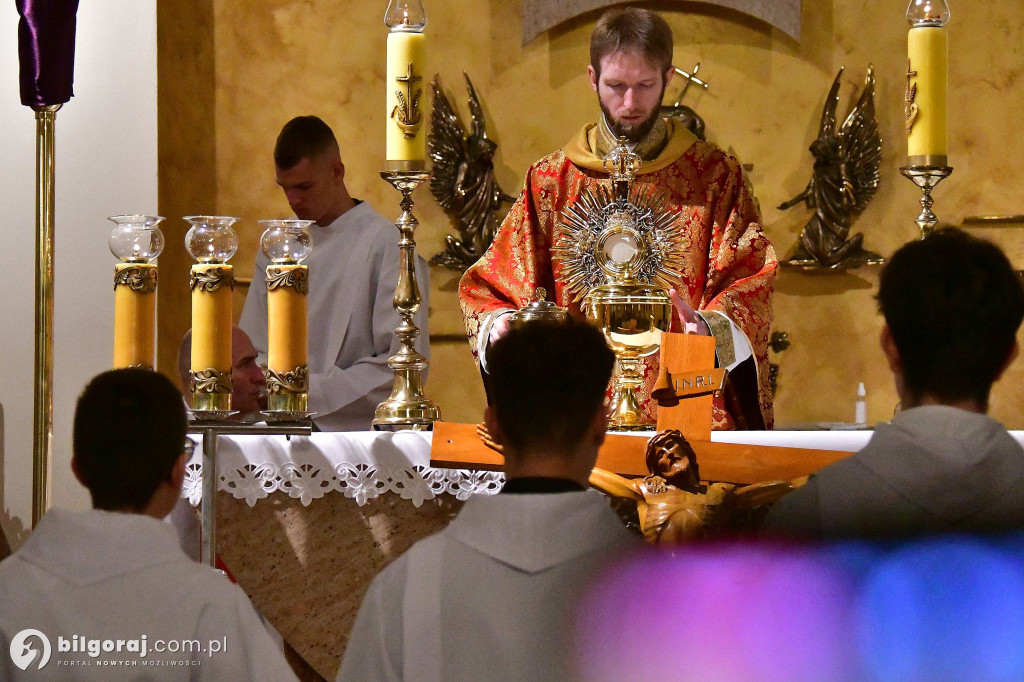 „Oto człowiek”… Oto wasz Król - Wielki Piątek