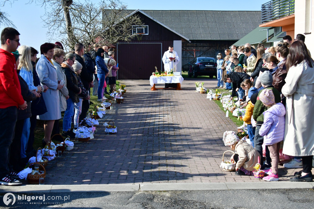 Wielkanocny koszyczek pełen symboli - tradycja święconego w Biłgoraju