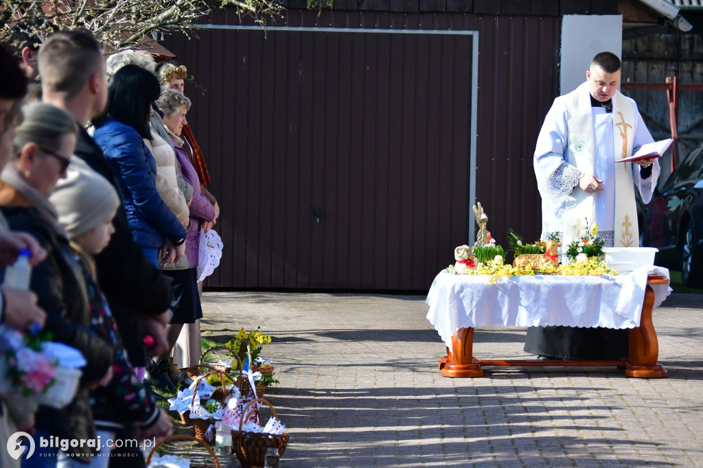 Wielkanocny koszyczek pełen symboli - tradycja święconego w Biłgoraju