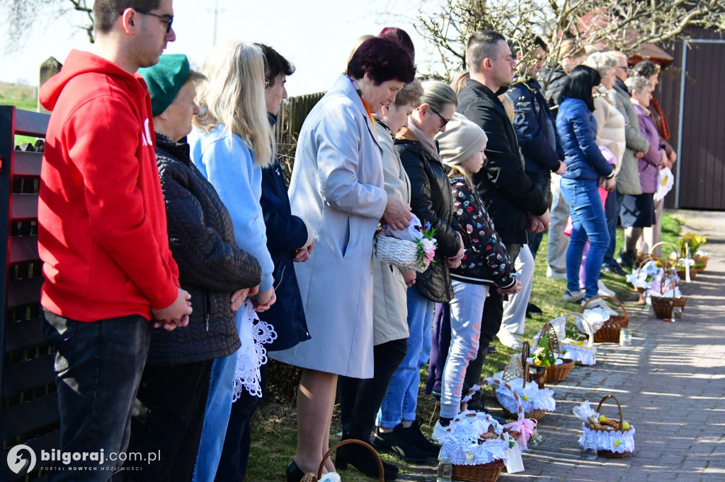 Wielkanocny koszyczek pełen symboli - tradycja święconego w Biłgoraju