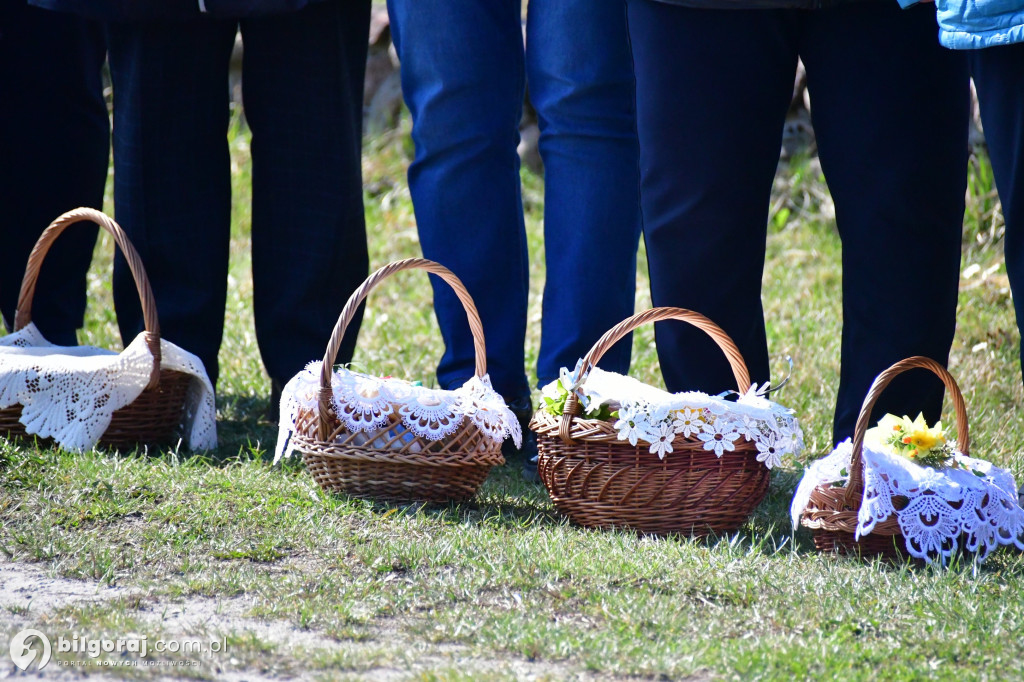 Wielkanocny koszyczek pełen symboli - tradycja święconego w Biłgoraju