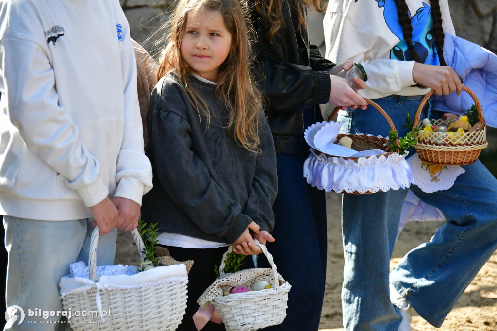 Wielkanocny koszyczek pełen symboli - tradycja święconego w Biłgoraju