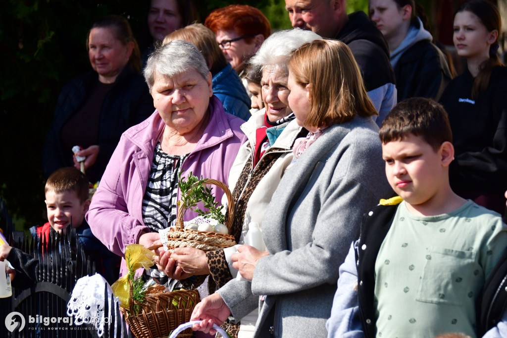Wielkanocny koszyczek pełen symboli - tradycja święconego w Biłgoraju