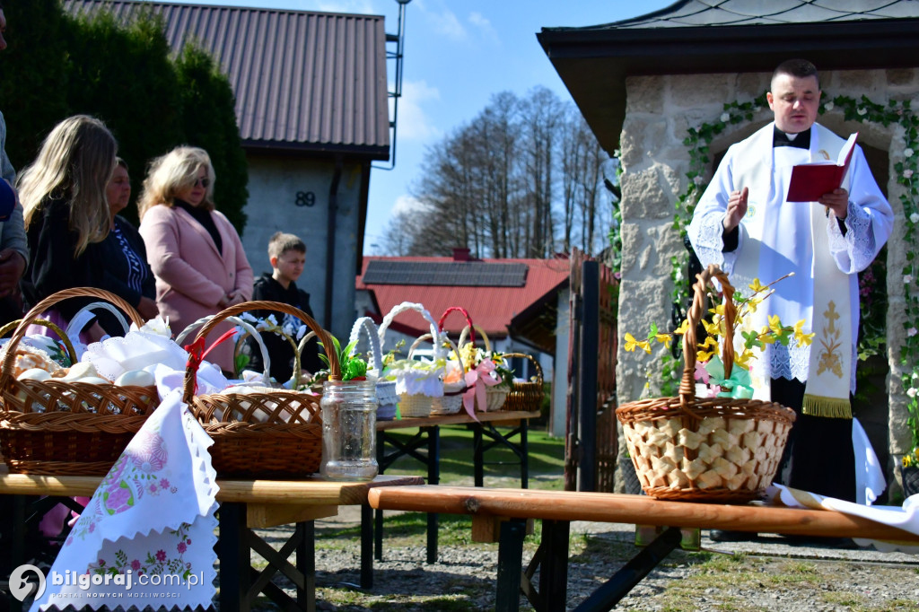 Wielkanocny koszyczek pełen symboli - tradycja święconego w Biłgoraju