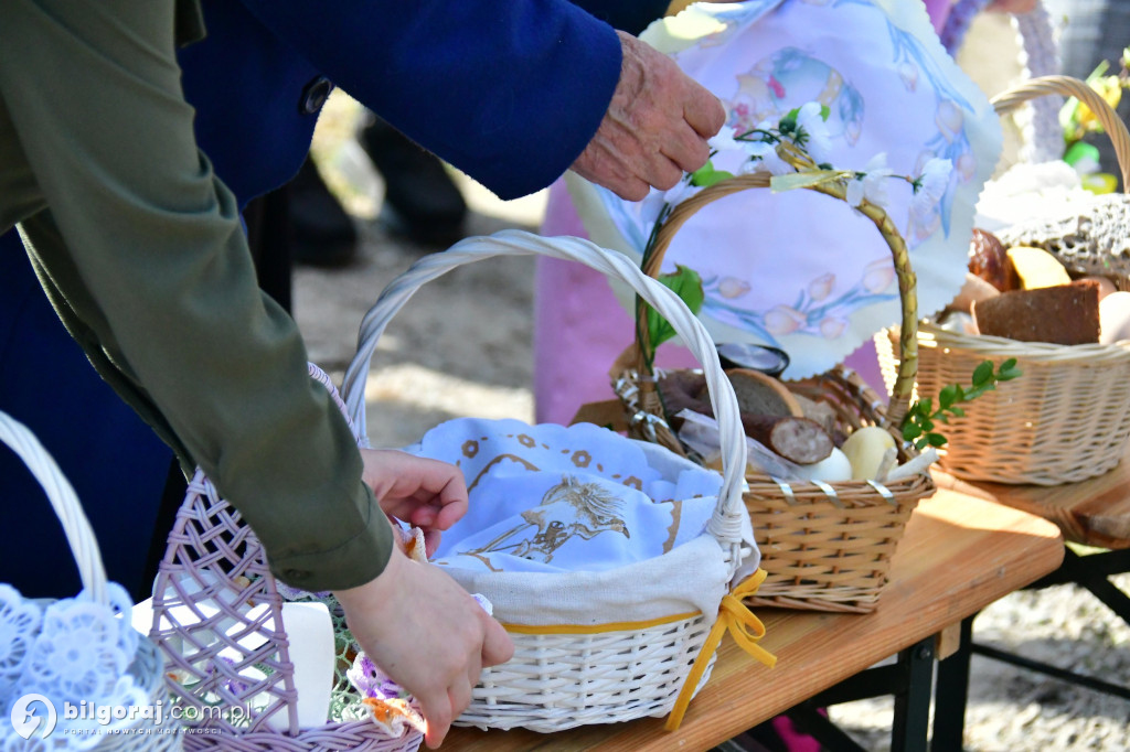 Wielkanocny koszyczek pełen symboli - tradycja święconego w Biłgoraju
