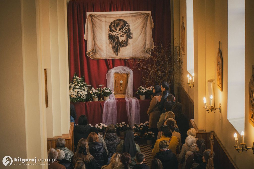 Ciemnice i Groby Pańskie od Biłgoraja po Górecko Kościelne