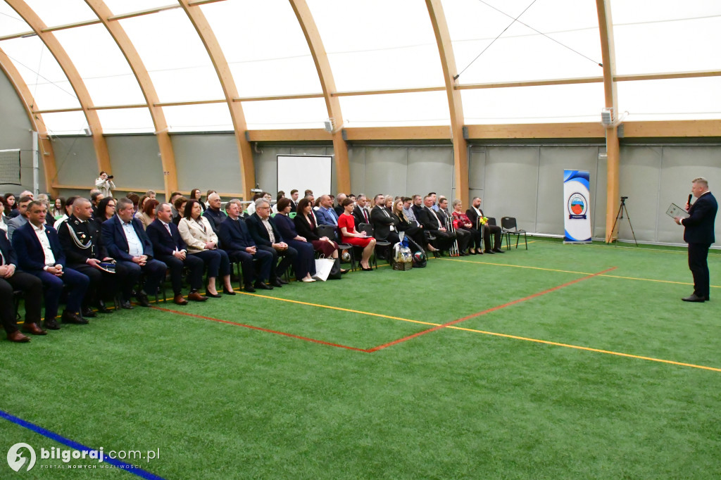 Nowoczesna hala sportowa za 3,4 mln zł otwarta w Bukowinie!