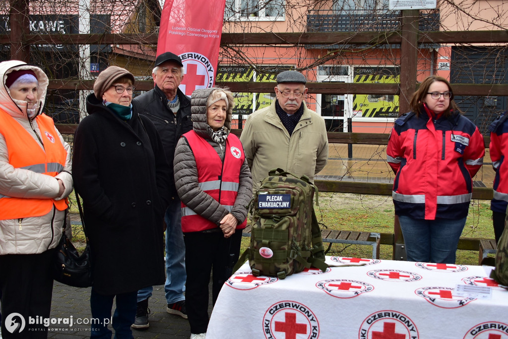 Plecak ewakuacyjny i wsparcie psychiczne – PCK szkoli mieszkańców Biłgoraja