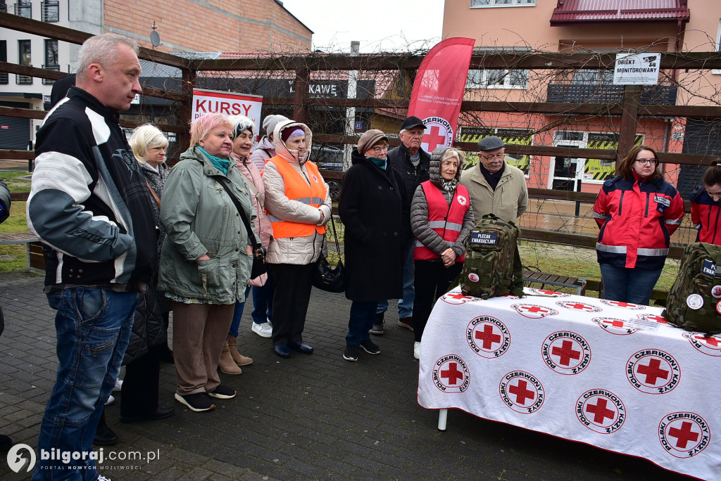 Plecak ewakuacyjny i wsparcie psychiczne – PCK szkoli mieszkańców Biłgoraja