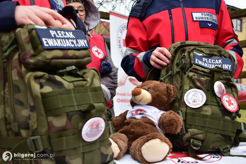 Plecak ewakuacyjny i wsparcie psychiczne – PCK szkoli mieszkańców Biłgoraja