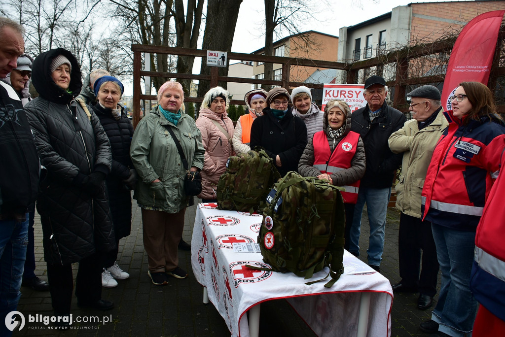 Plecak ewakuacyjny i wsparcie psychiczne – PCK szkoli mieszkańców Biłgoraja