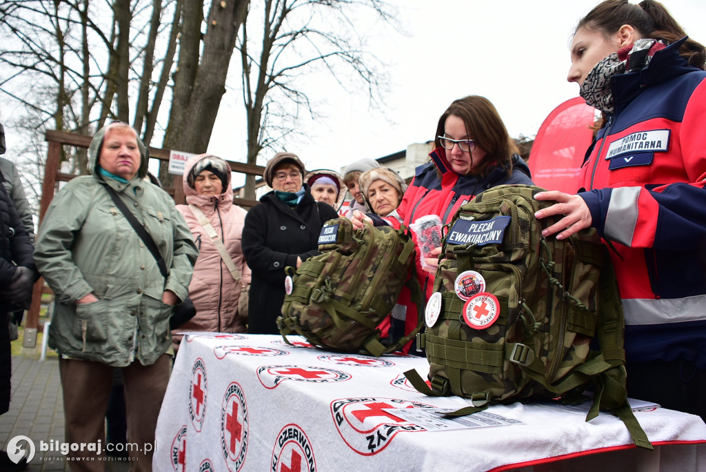 Plecak ewakuacyjny i wsparcie psychiczne – PCK szkoli mieszkańców Biłgoraja
