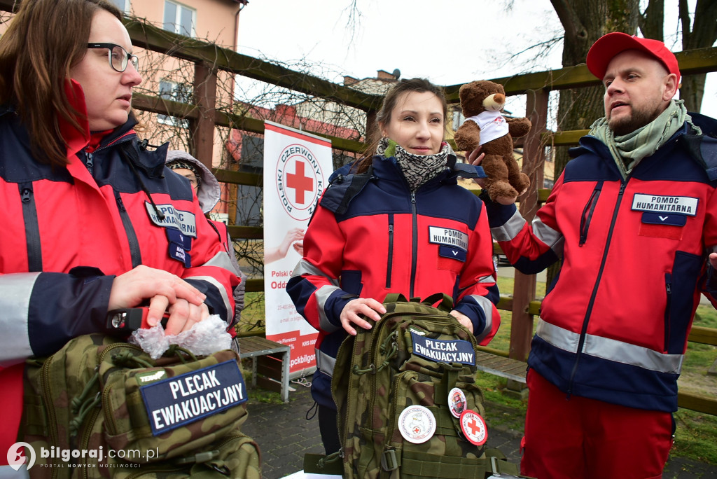 Plecak ewakuacyjny i wsparcie psychiczne – PCK szkoli mieszkańców Biłgoraja