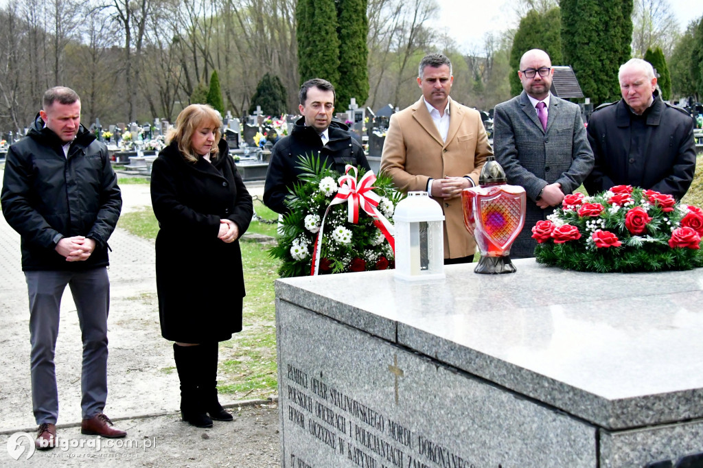 Cześć Ich Pamięci!. Powiat uczcił ofiary katastrofy smoleńskiej