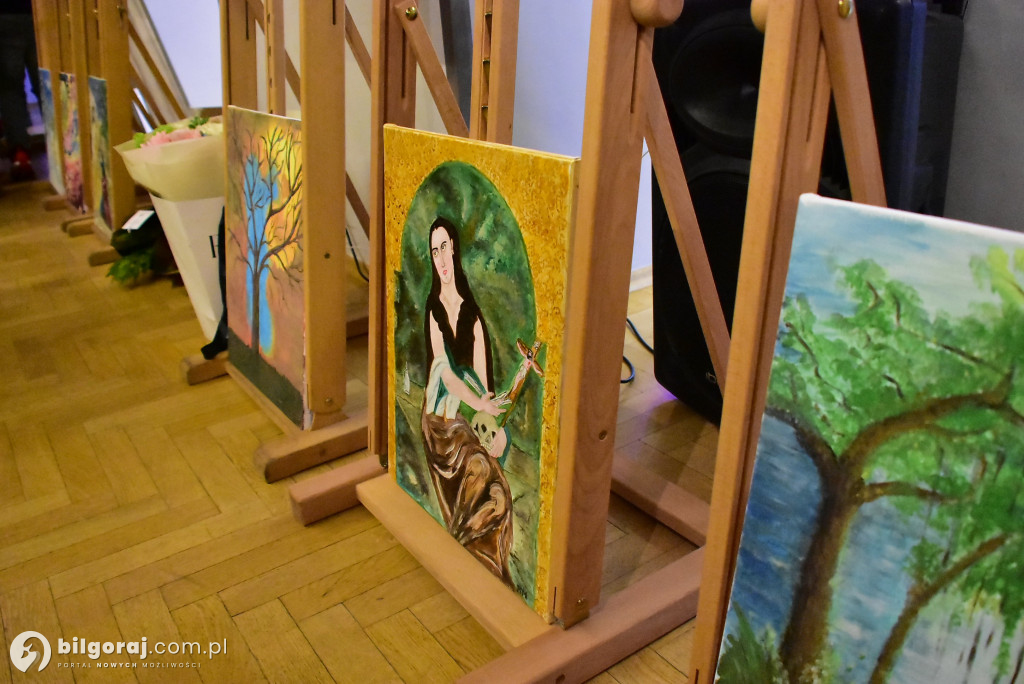 Biłgorajscy artyści amatorzy zachwycają. Wystawa, aukcja i wielki potencjał w BCK