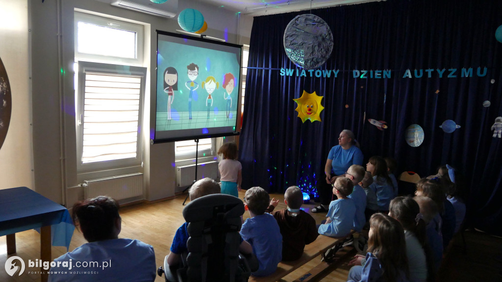 Biłgoraj w kolorze niebieskim. Kosmiczna podróż ku zrozumieniu autyzmu