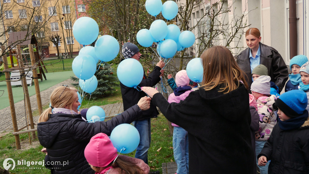 Biłgoraj w kolorze niebieskim. Kosmiczna podróż ku zrozumieniu autyzmu
